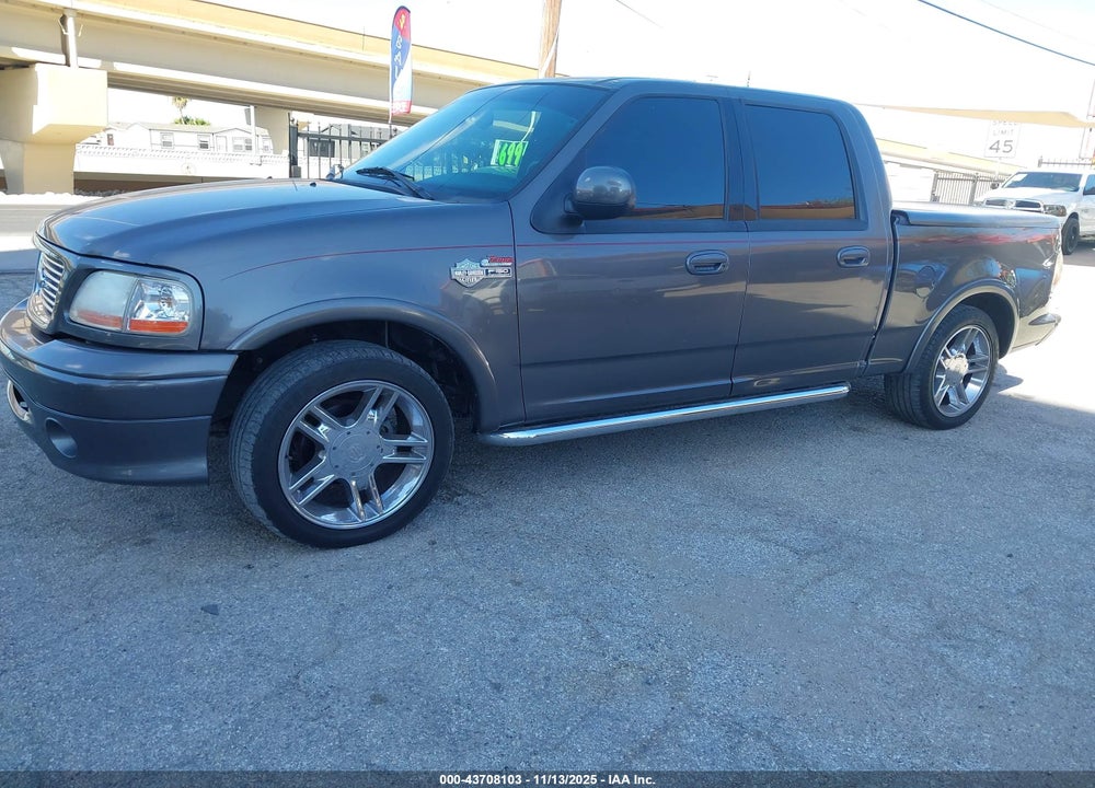 2002 FORD F-150 HARLEY-DAVIDSON VIN: 1FTRW07372KC23567