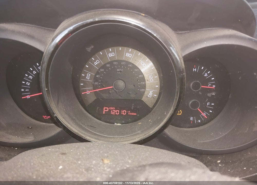 2011 KIA SOUL VIN: KNDJT2A23B7228527