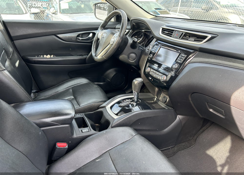2016 NISSAN ROGUE SL VIN: 5N1AT2MV5GC916769