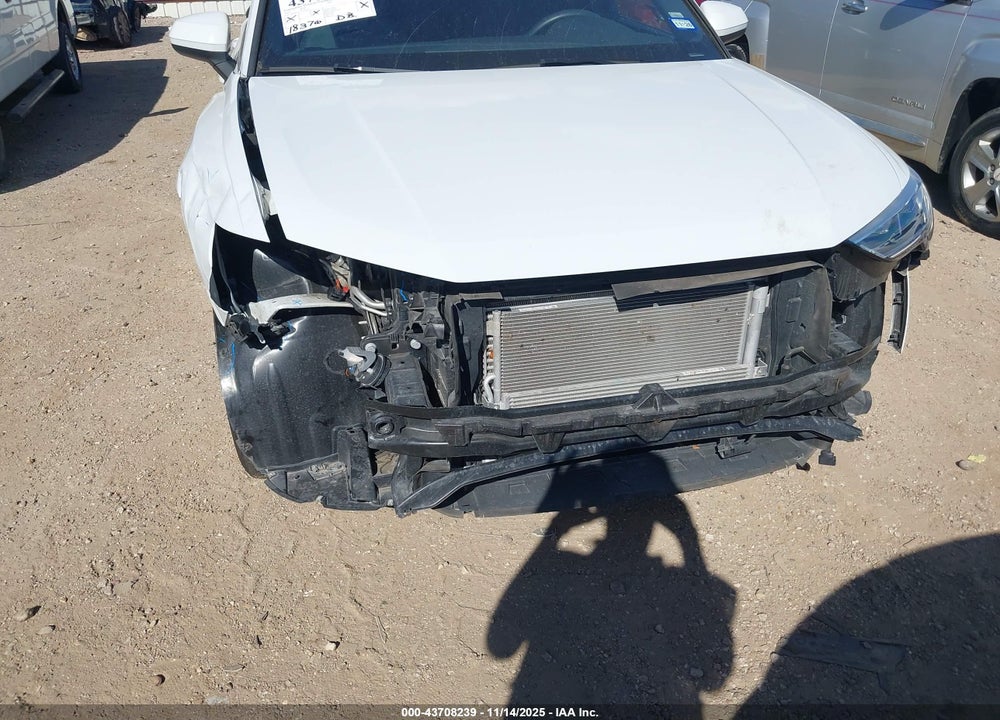 2025 AUDI Q3 VIN: WA1DECF35S1016112