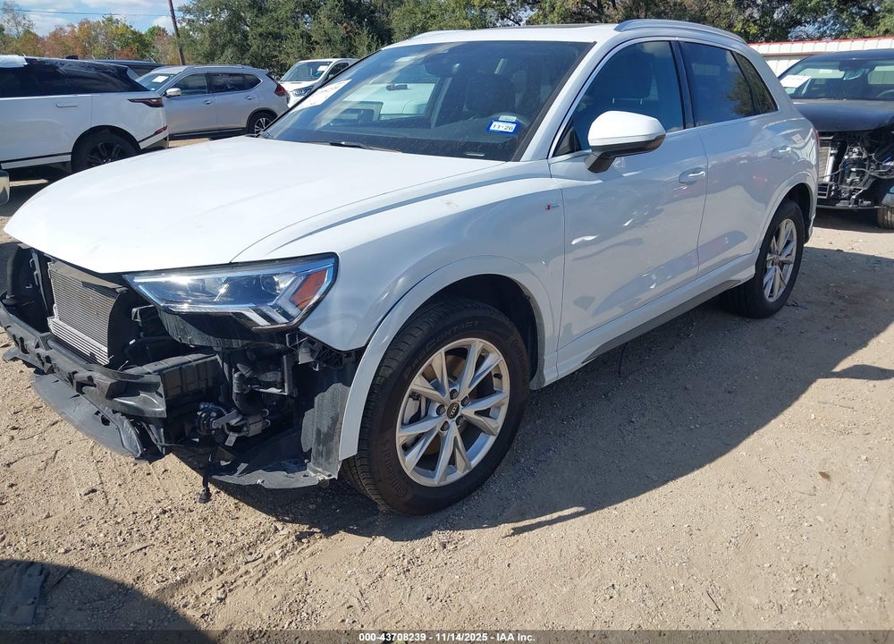 2025 AUDI Q3 VIN: WA1DECF35S1016112