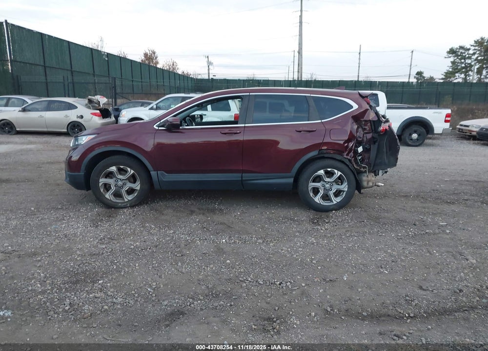 2018 HONDA CR-V VIN: 7FARW2H81JE070559