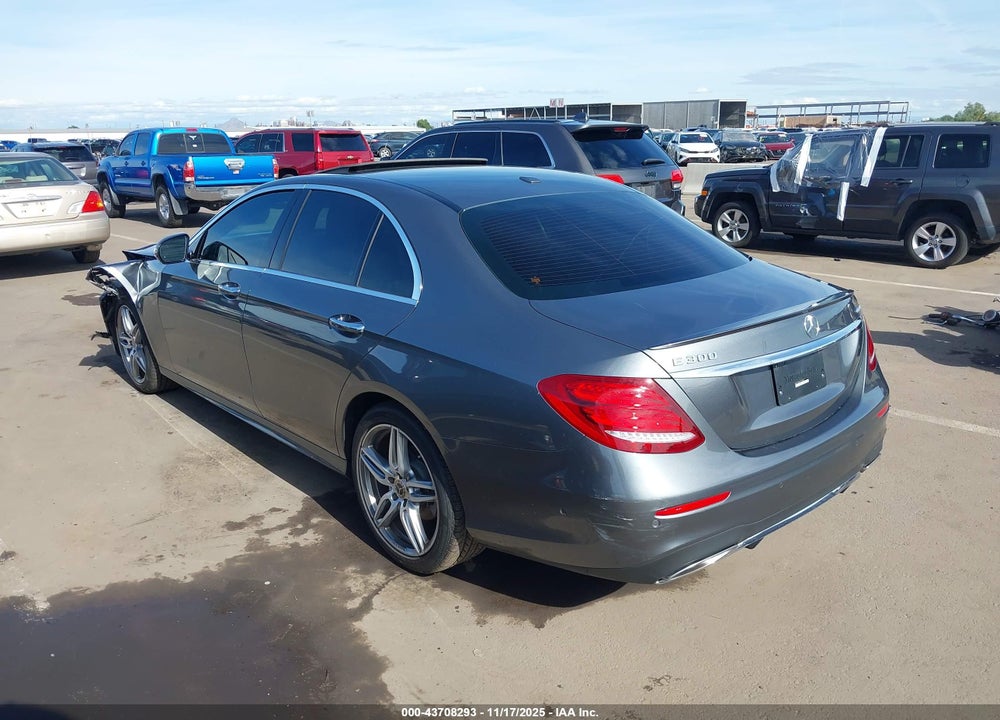 2018 MERCEDES-BENZ E 300 4MATIC VIN: WDDZF4KB4JA303988