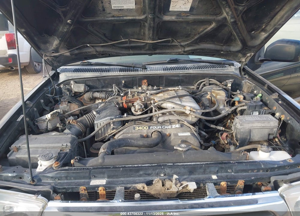 2000 TOYOTA 4RUNNER LIMITED V6 VIN: JT3HN87RXY9044686
