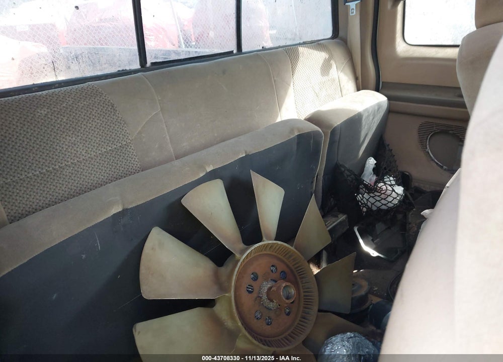 2001 FORD F-250 LARIAT/XL/XLT VIN: 1FTNX20F11EC47260