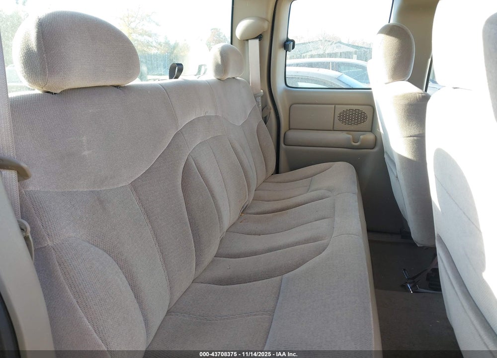 2002 GMC SIERRA 1500 SL VIN: 2GTEK19T021254060