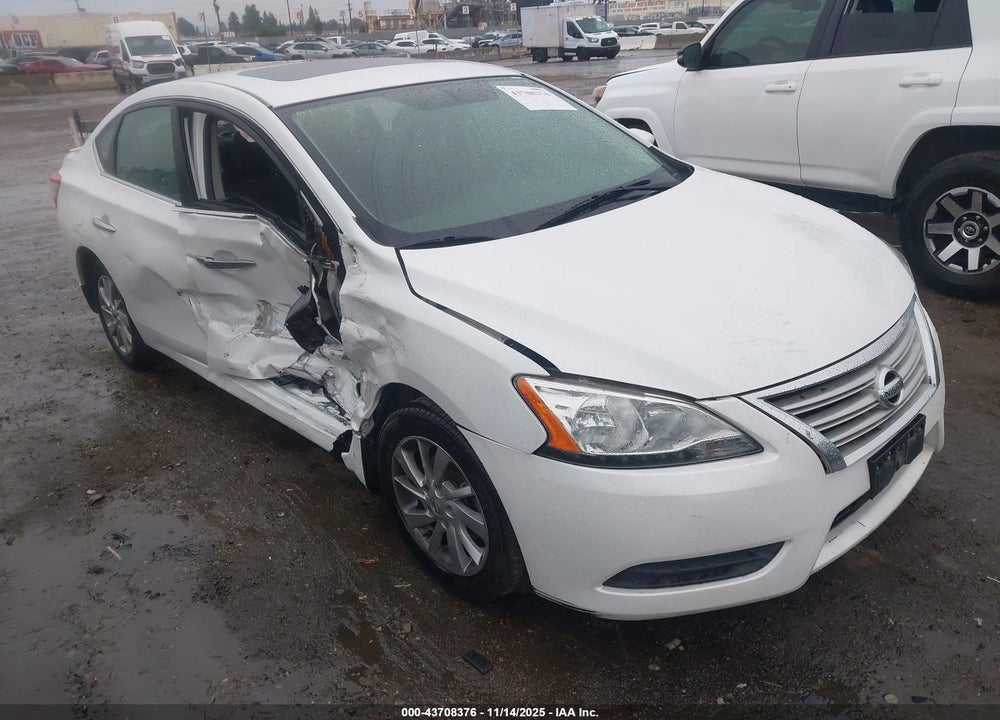 2015 NISSAN SENTRA SV VIN: 3N1AB7AP4FY233559