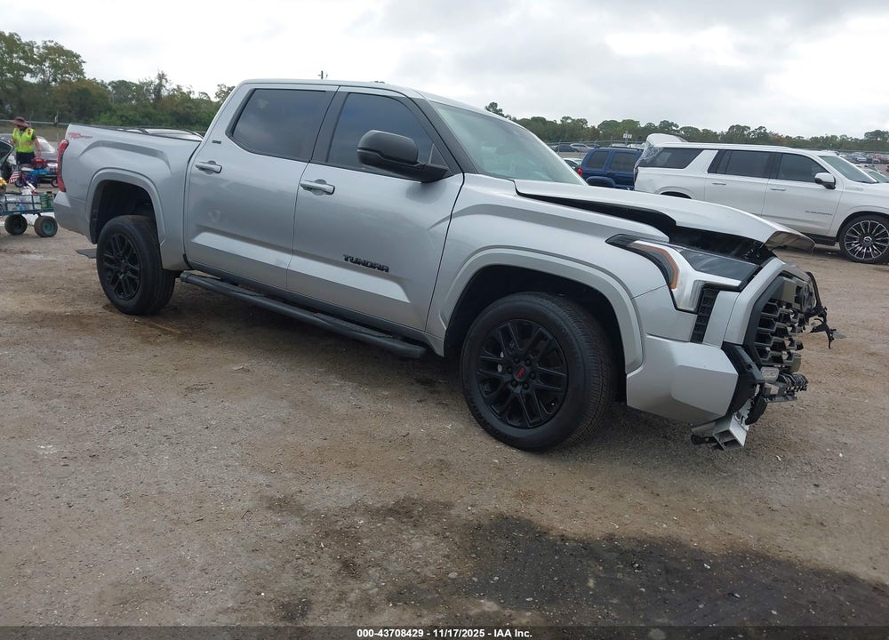 2024 TOYOTA TUNDRA SR5 VIN: 5TFLA5ABXRX040047