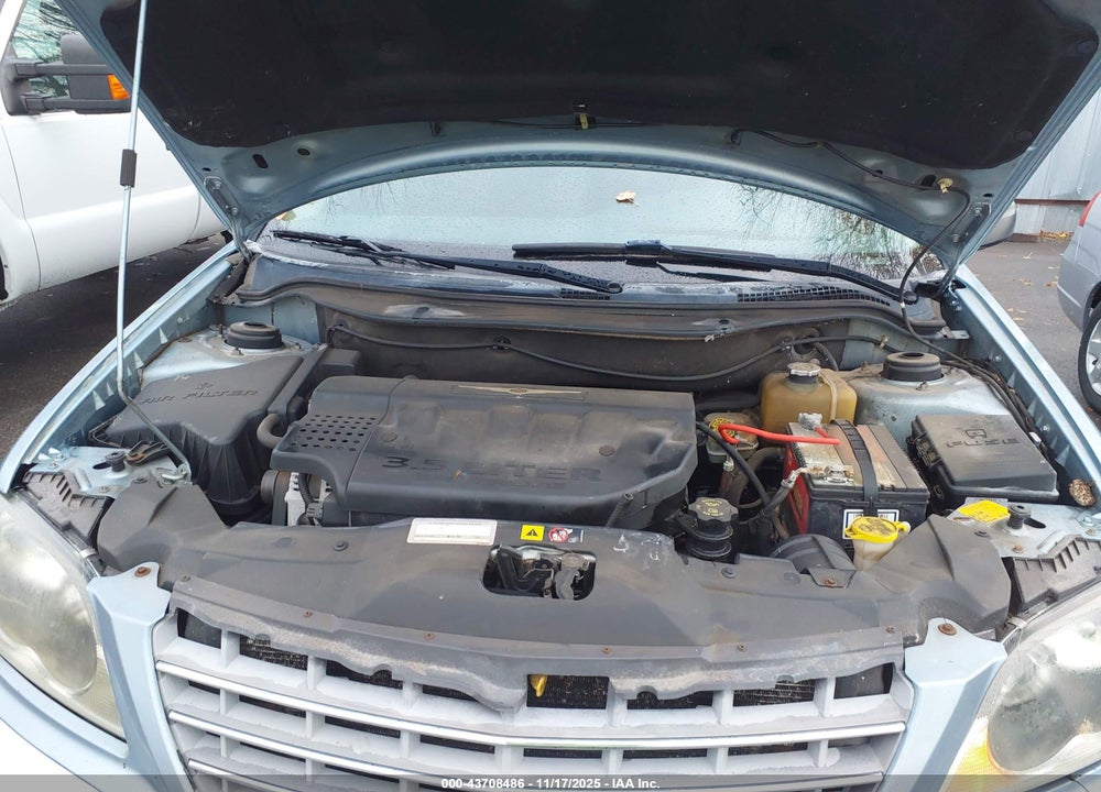 2005 CHRYSLER PACIFICA TOURING VIN: 2C4GM68415R410669