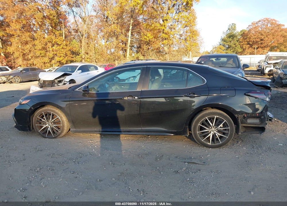 2021 TOYOTA CAMRY SE VIN: 4T1G11AKXMU423499