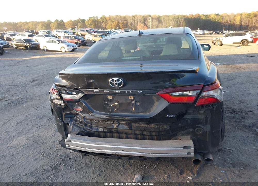 2021 TOYOTA CAMRY SE VIN: 4T1G11AKXMU423499