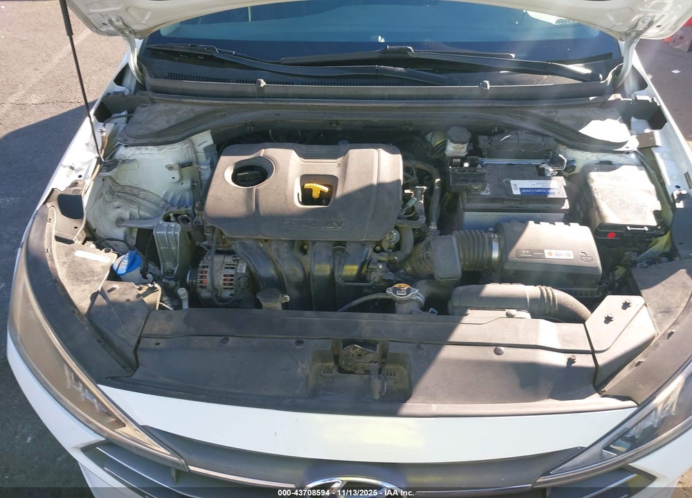 2019 HYUNDAI ELANTRA SEL VIN: 5NPD84LF9KH469210