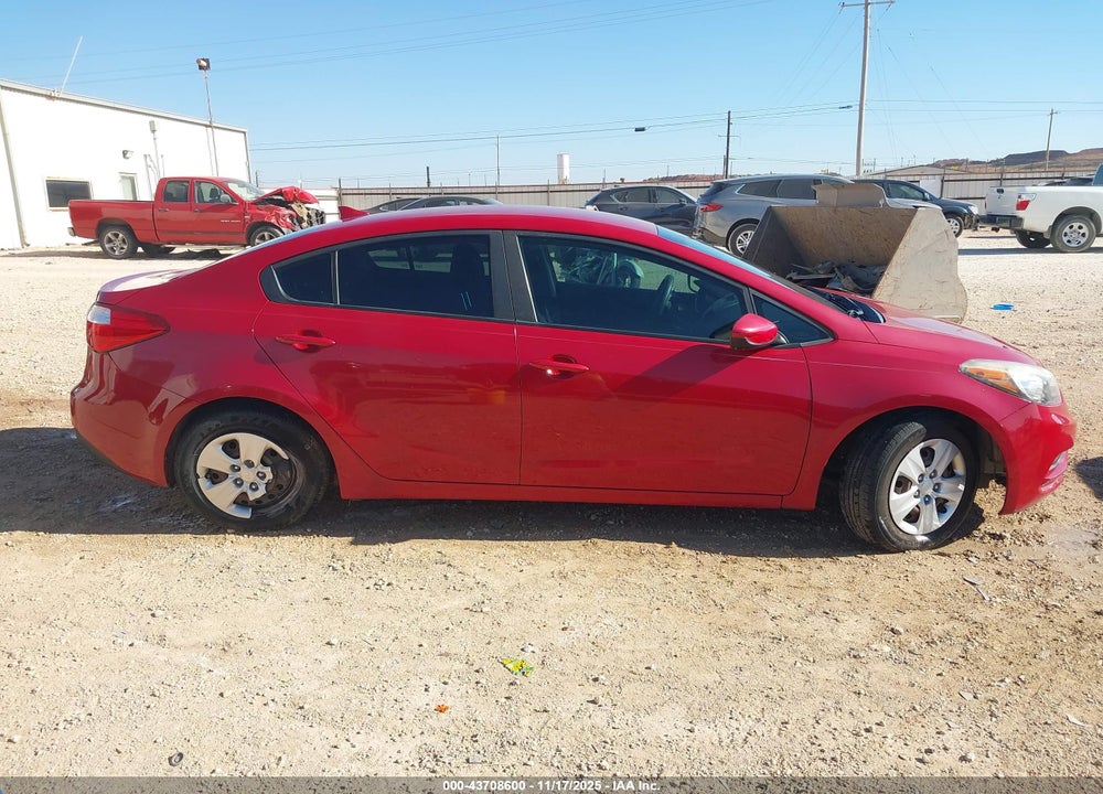 2016 KIA FORTE LX VIN: KNAFK4A66G5610039
