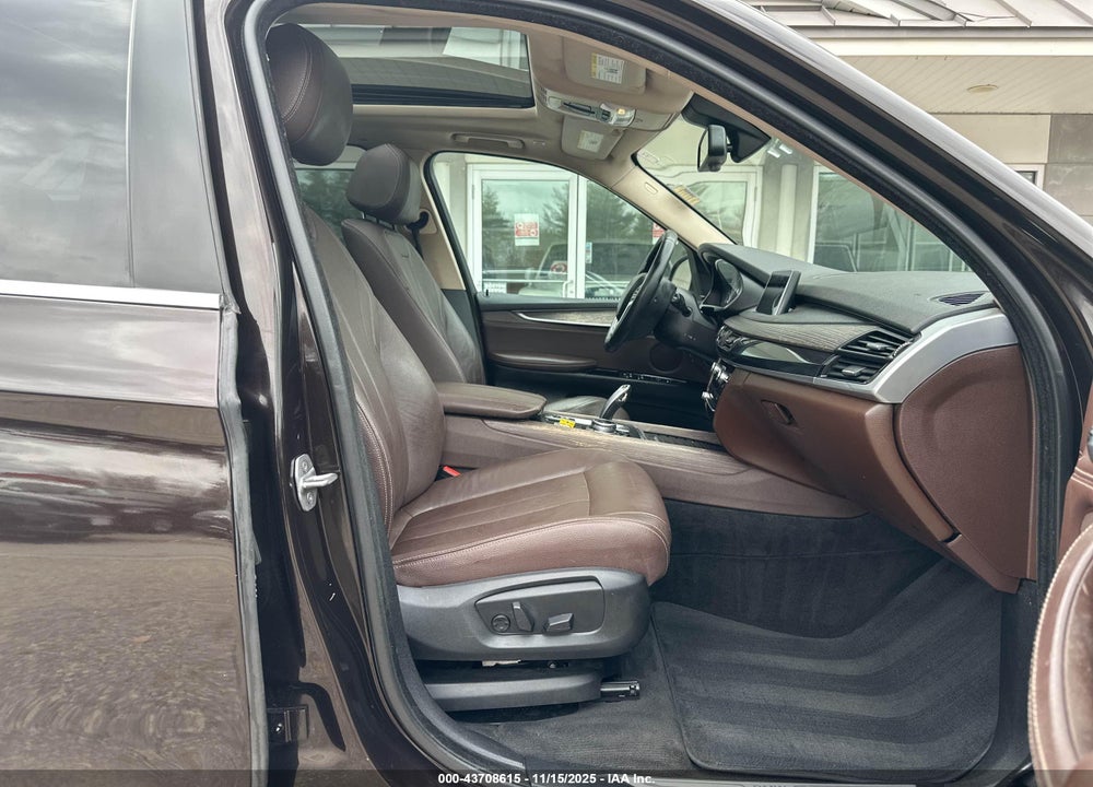 2015 BMW X5 XDRIVE3 VIN: 5UXKS4C52F0N12187