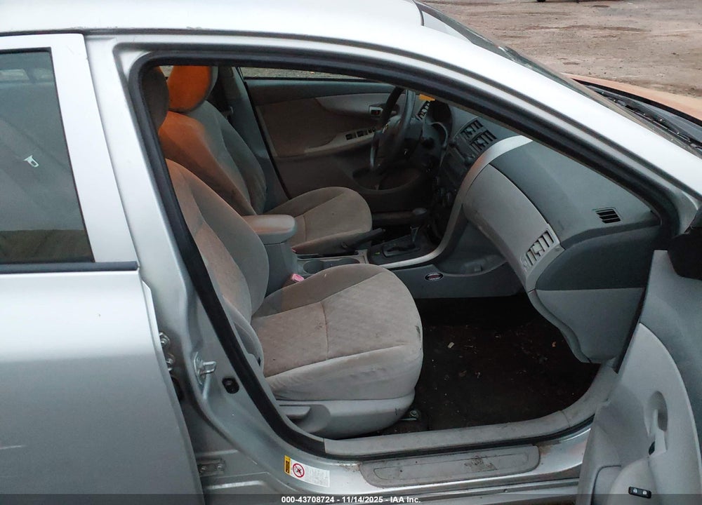 2009 TOYOTA COROLLA LE VIN: JTDBL40E59J042500