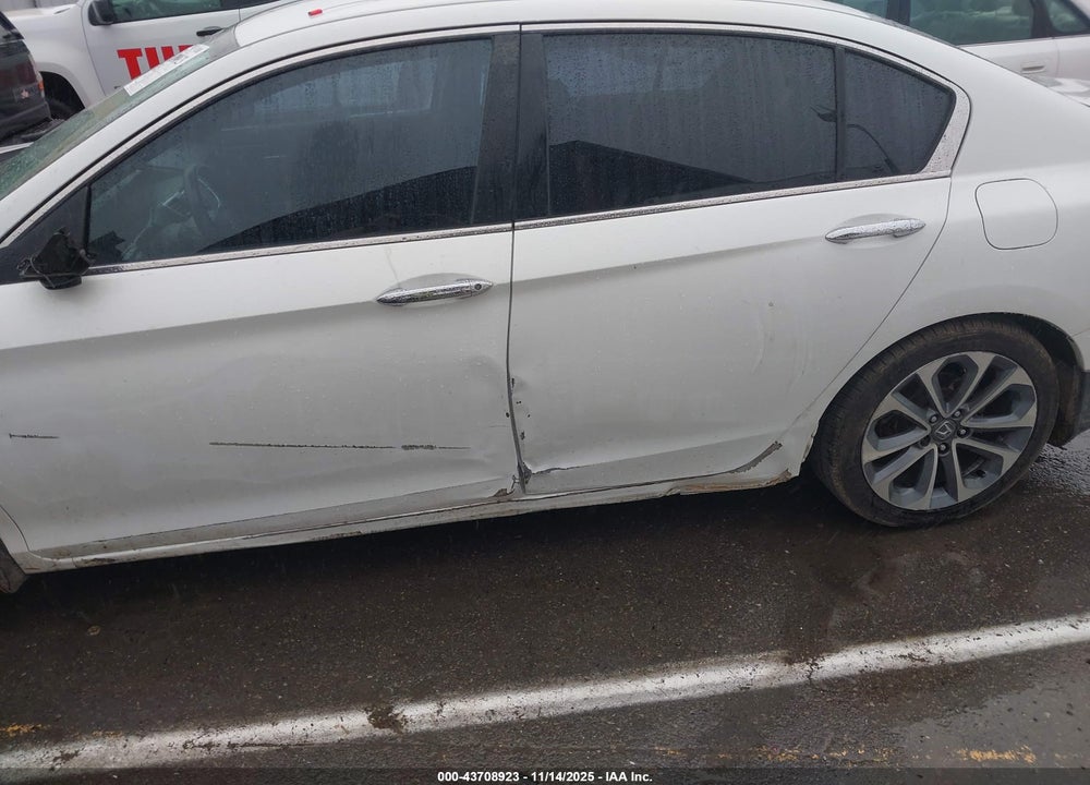 2015 HONDA ACCORD SPORT VIN: 1HGCR2F56FA223150