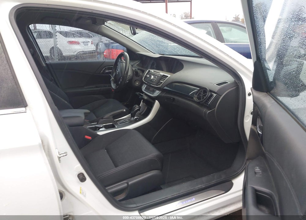 2015 HONDA ACCORD SPORT VIN: 1HGCR2F56FA223150