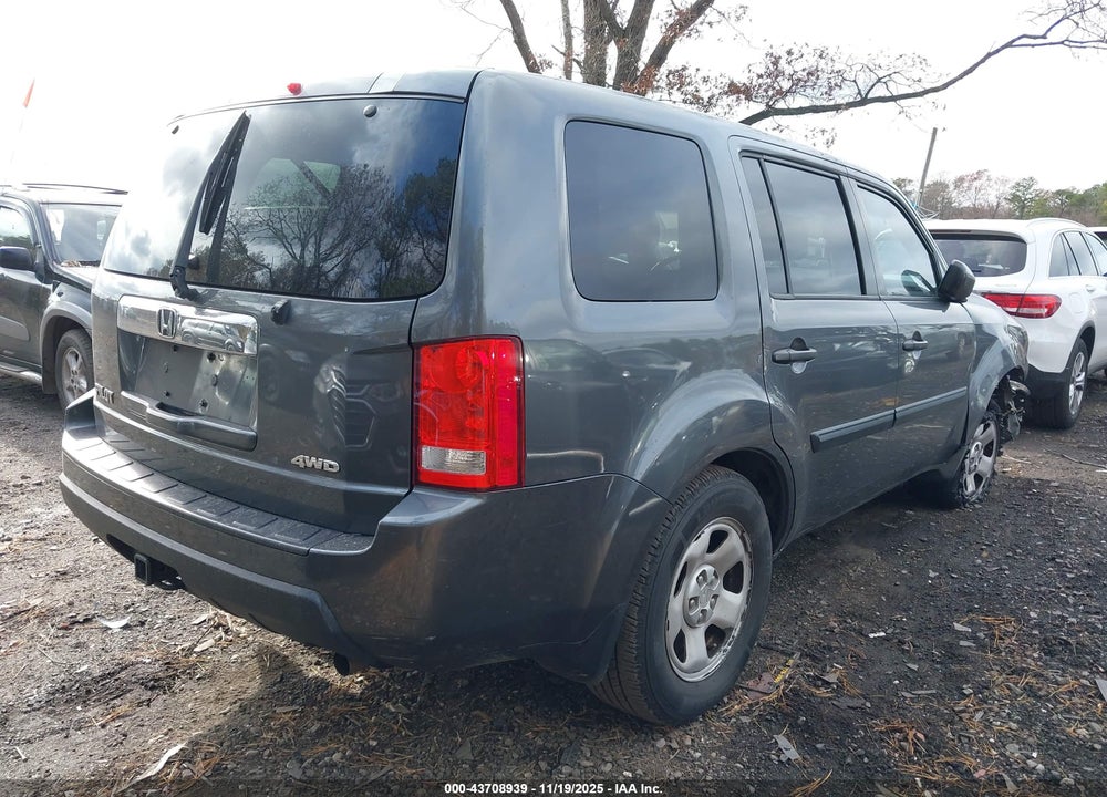 2011 HONDA PILOT LX VIN: 5FNYF4H29BB001635