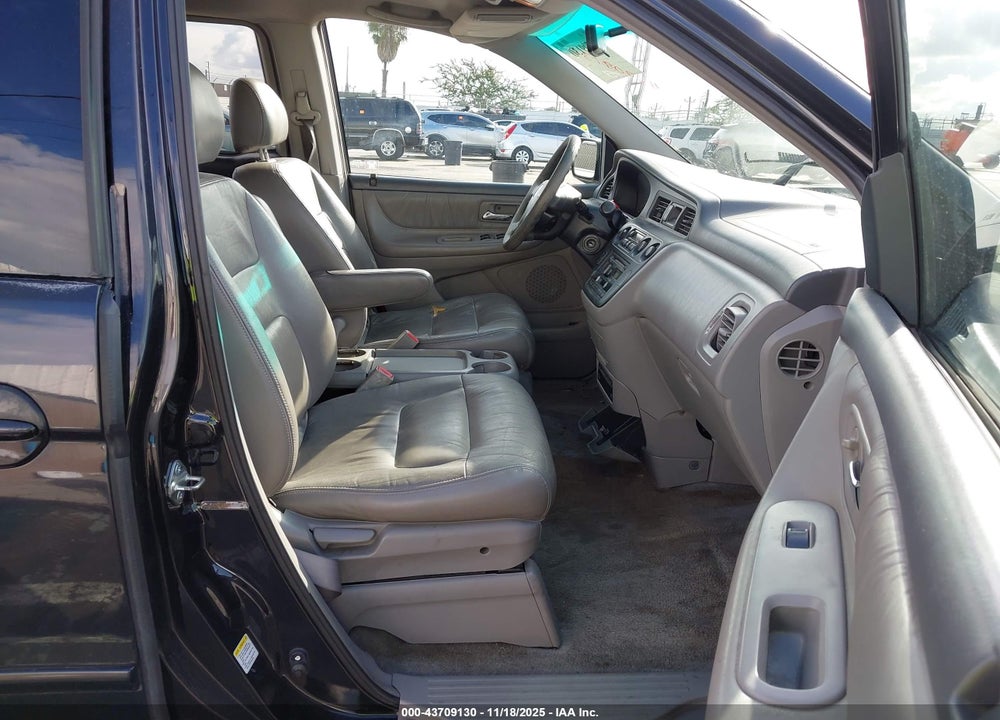 2004 HONDA ODYSSEY EX-L VIN: 5FNRL18074B076928