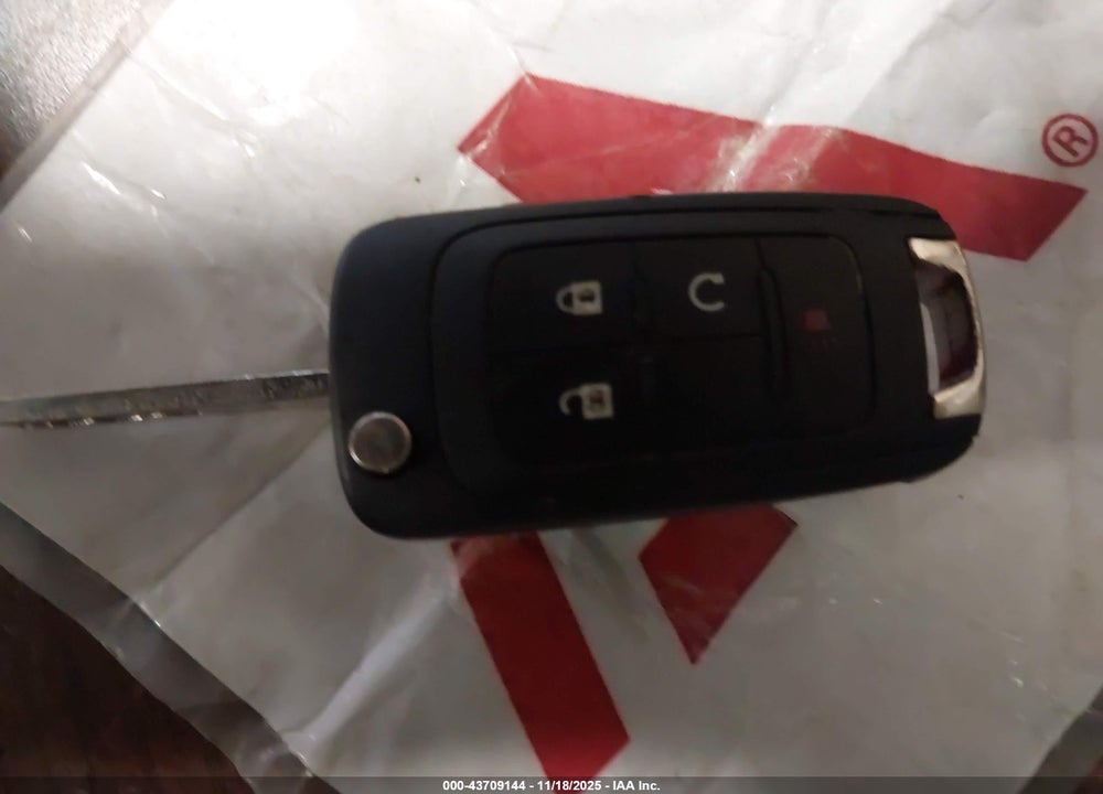 2011 CHEVROLET EQUINOX VIN: 2CNFLDE54B6296787