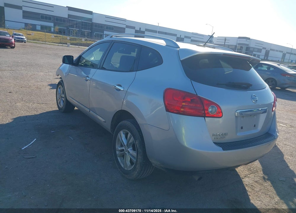 2015 NISSAN ROGUE SELECT S VIN: JN8AS5MTXFW165015