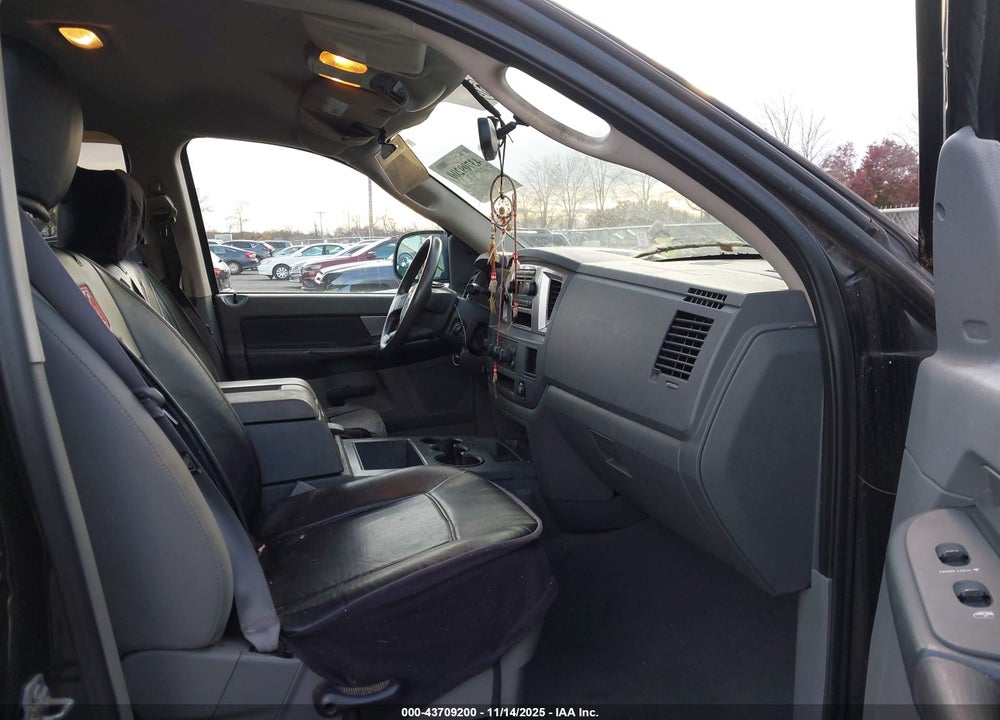 2008 DODGE RAM 1500 VIN: 1D7HU18258J116390