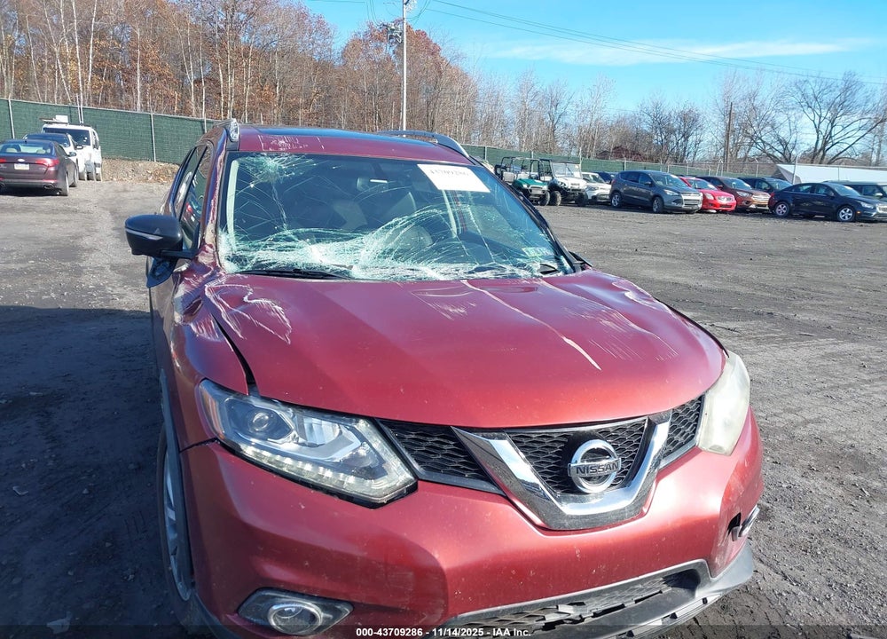 2015 NISSAN ROGUE SL VIN: 5N1AT2MV2FC787730