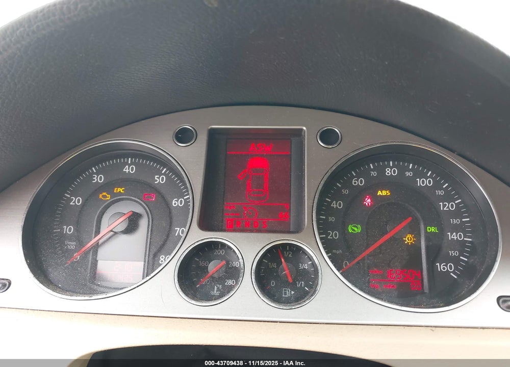2008 VOLKSWAGEN PASSAT KOMFORT VIN: WVWLK73C98E219303