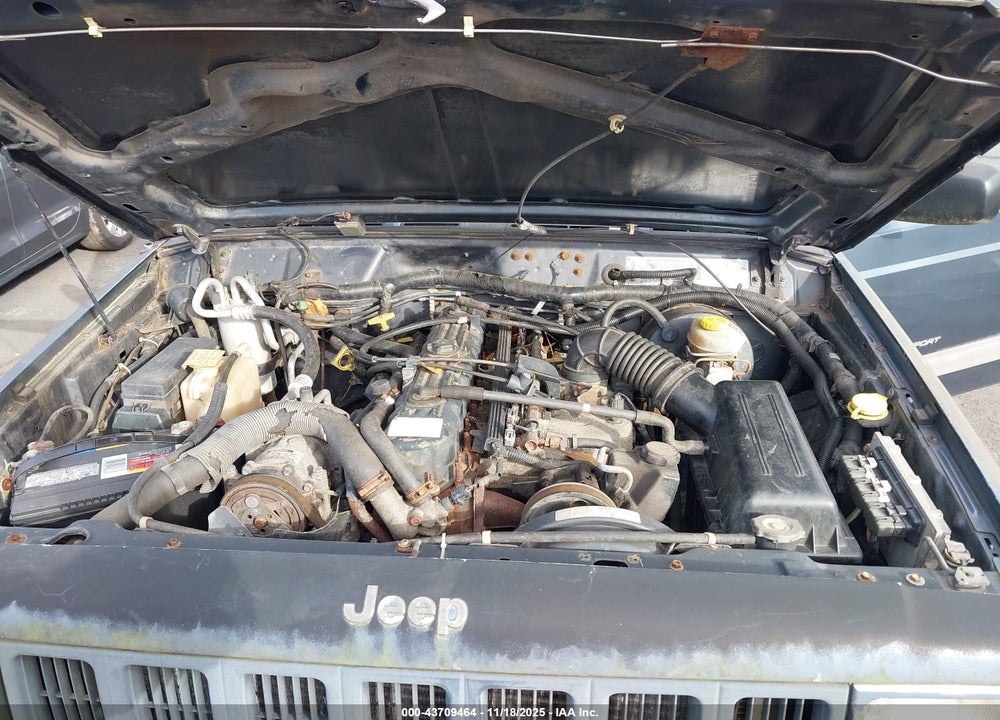 2001 JEEP CHEROKEE SPORT VIN: 1J4FF48S11L595621