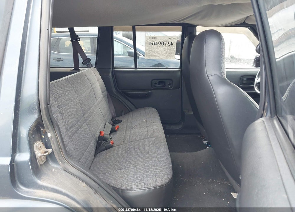 2001 JEEP CHEROKEE SPORT VIN: 1J4FF48S11L595621