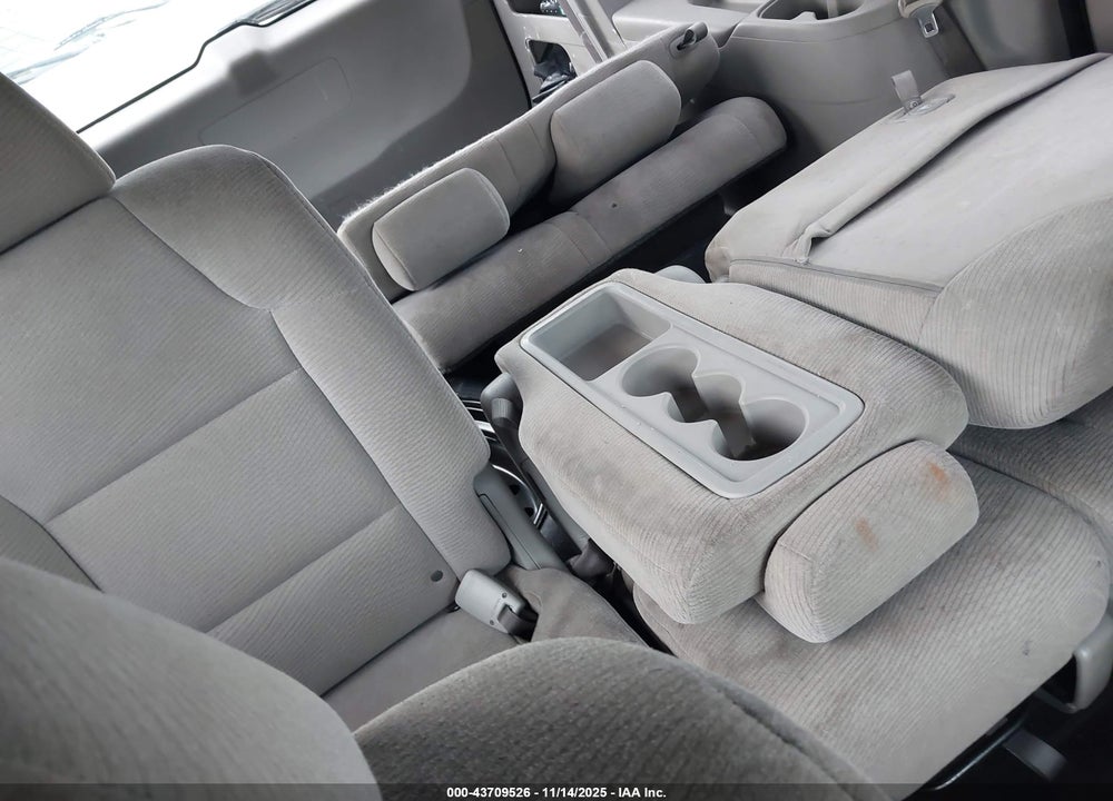 2011 HONDA ODYSSEY EX VIN: 5FNRL5H47BB037554