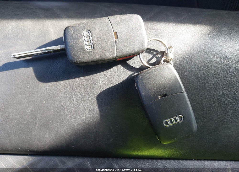 2003 AUDI TT 1.8L VIN: TRUWT28NX31002016