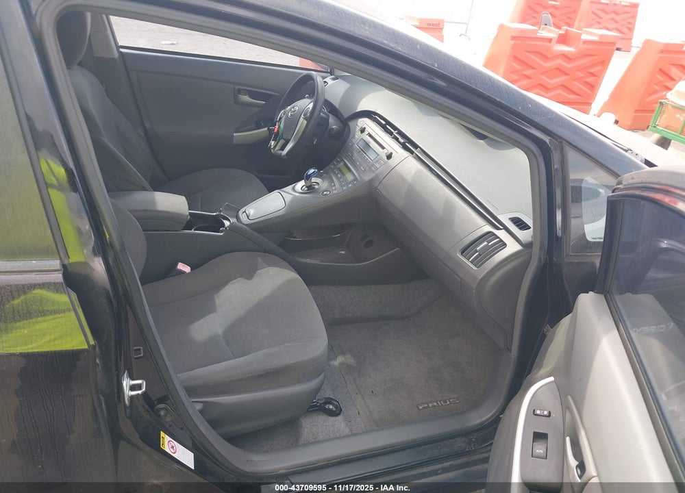 2011 TOYOTA PRIUS VIN: JTDKN3DU3B1369151