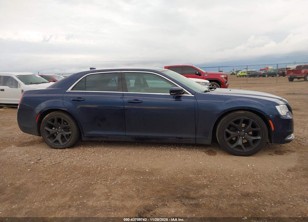 2017 CHRYSLER 300 LIMITED VIN: 2C3CCAAG6HH552958