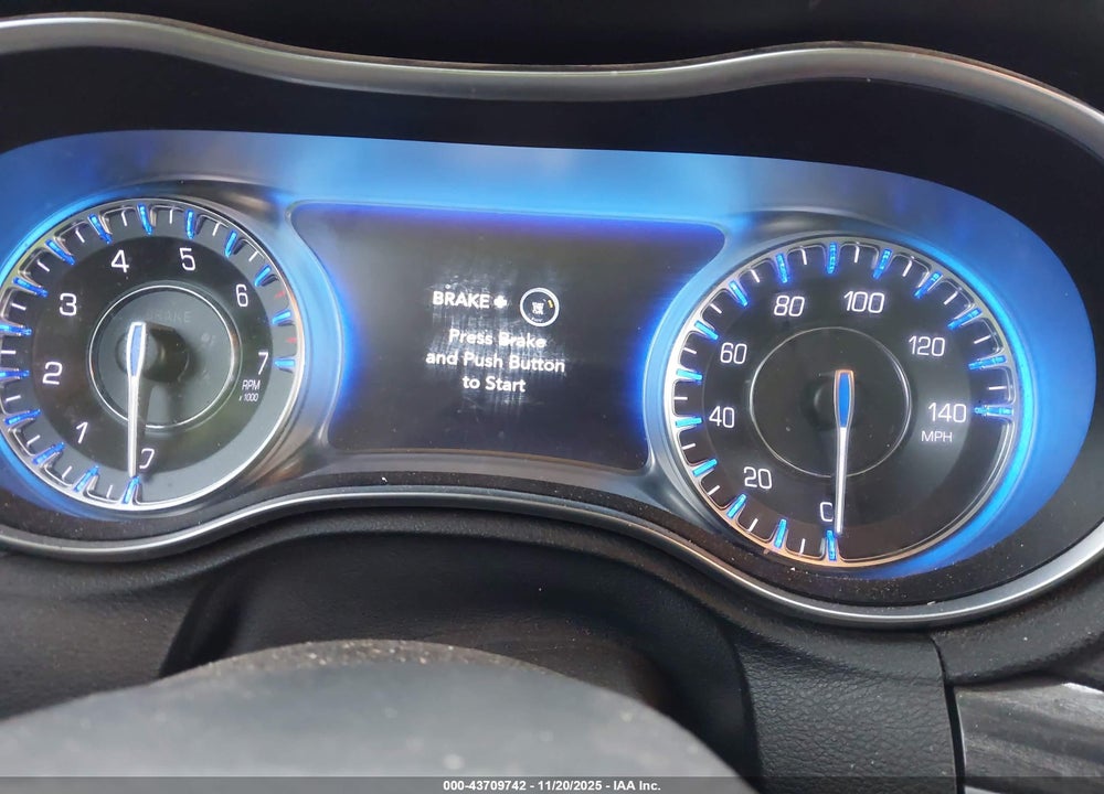 2017 CHRYSLER 300 LIMITED VIN: 2C3CCAAG6HH552958