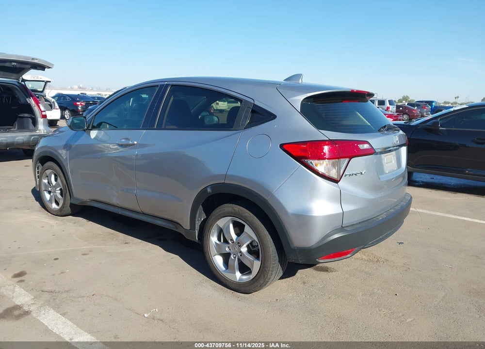 2022 HONDA HR-V 2WD LX VIN: 3CZRU5H35NM715295