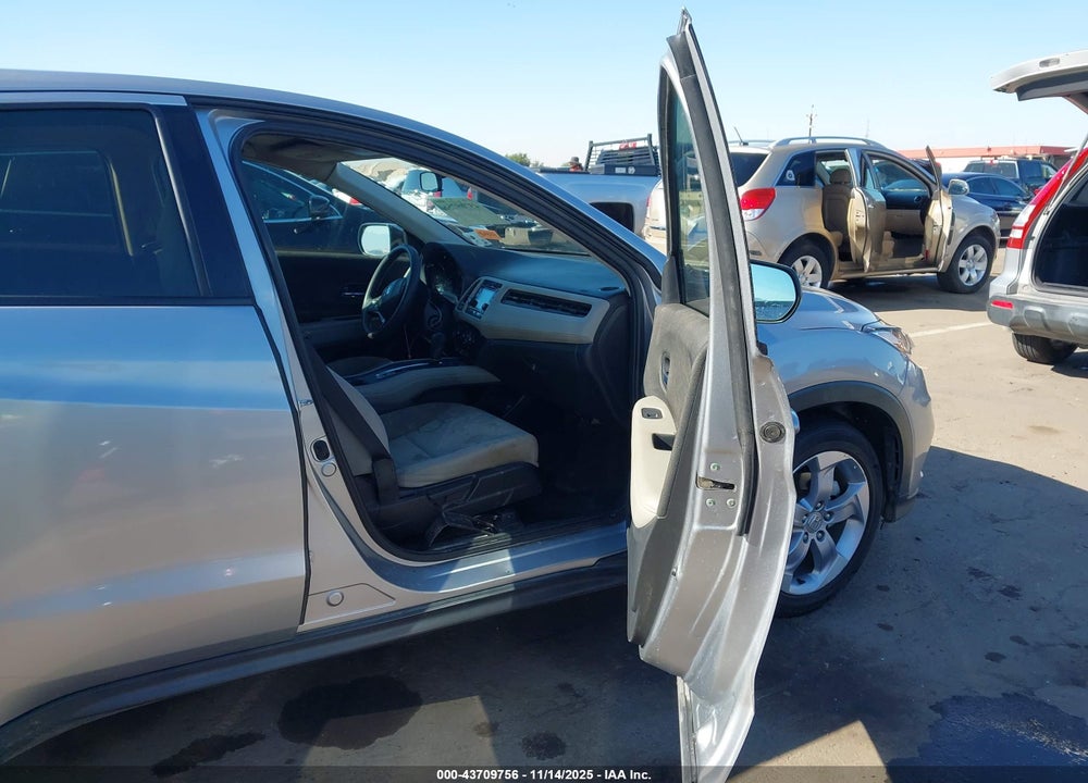 2022 HONDA HR-V 2WD LX VIN: 3CZRU5H35NM715295