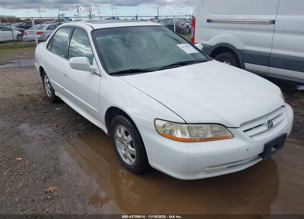 2001 HONDA ACCORD 2.3 EX VIN: JHMCG65881C004807