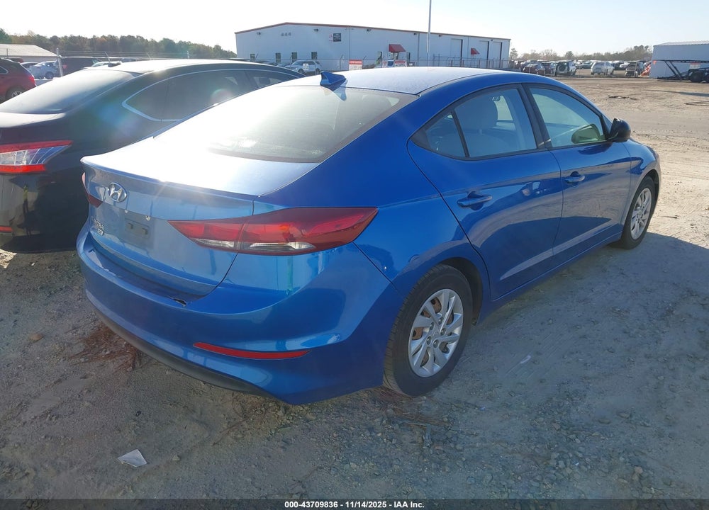 2017 HYUNDAI ELANTRA SE VIN: 5NPD74LF4HH207638