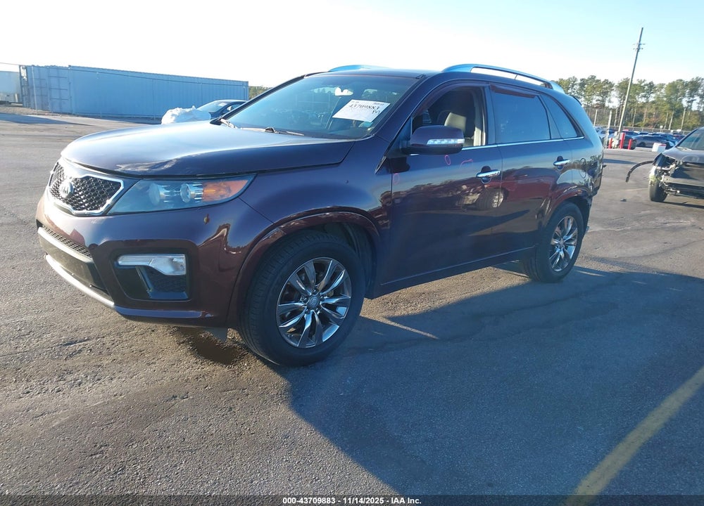2013 KIA SORENTO SX VIN: 5XYKW4A21DG332639