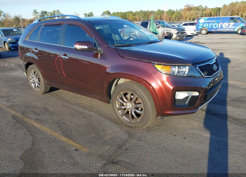 2013 KIA SORENTO SX VIN: 5XYKW4A21DG332639