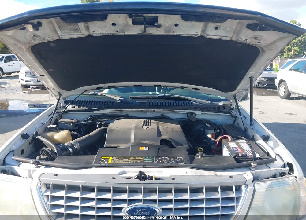 2002 FORD EXPLORER LIMITED VIN: 1FMDU75W12ZB17317