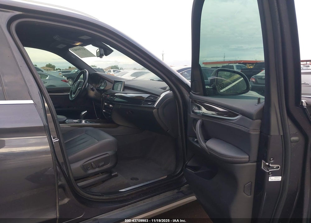 2018 BMW X5 XDRIVE35I VIN: 5UXKR0C53J0X92425