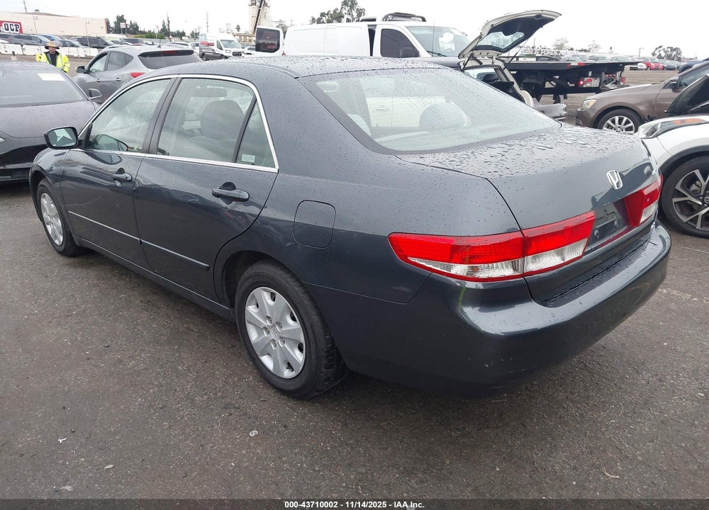 2003 HONDA ACCORD 2.4 LX VIN: JHMCM563X3C064631