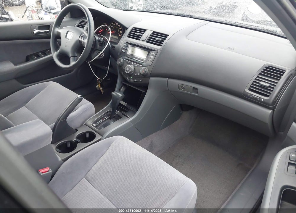2003 HONDA ACCORD 2.4 LX VIN: JHMCM563X3C064631