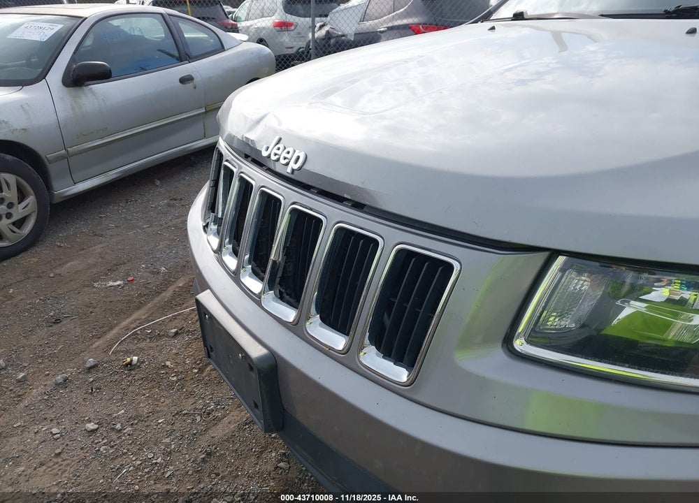 2015 JEEP GRAND CHEROKEE LAREDO VIN: 1C4RJFAG2FC818632