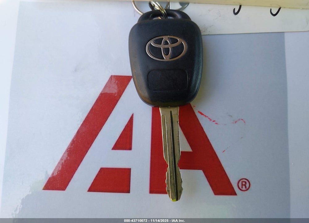 2012 TOYOTA CAMRY LE VIN: 4T4BF1FK2CR163902