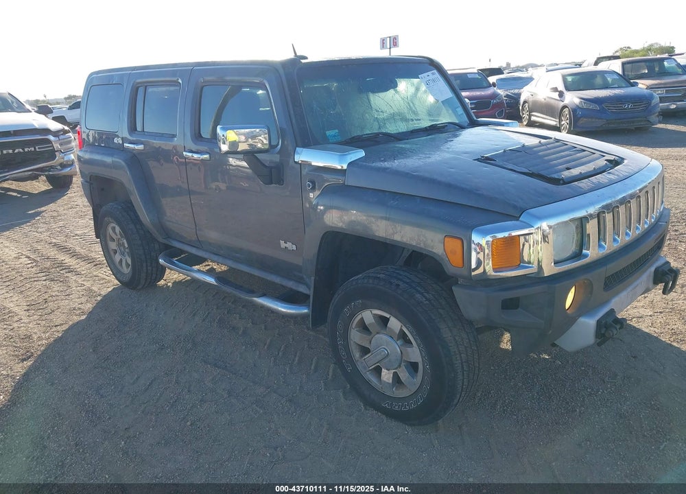 2009 HUMMER H3 SUV VIN: 5GTEN13E798118073
