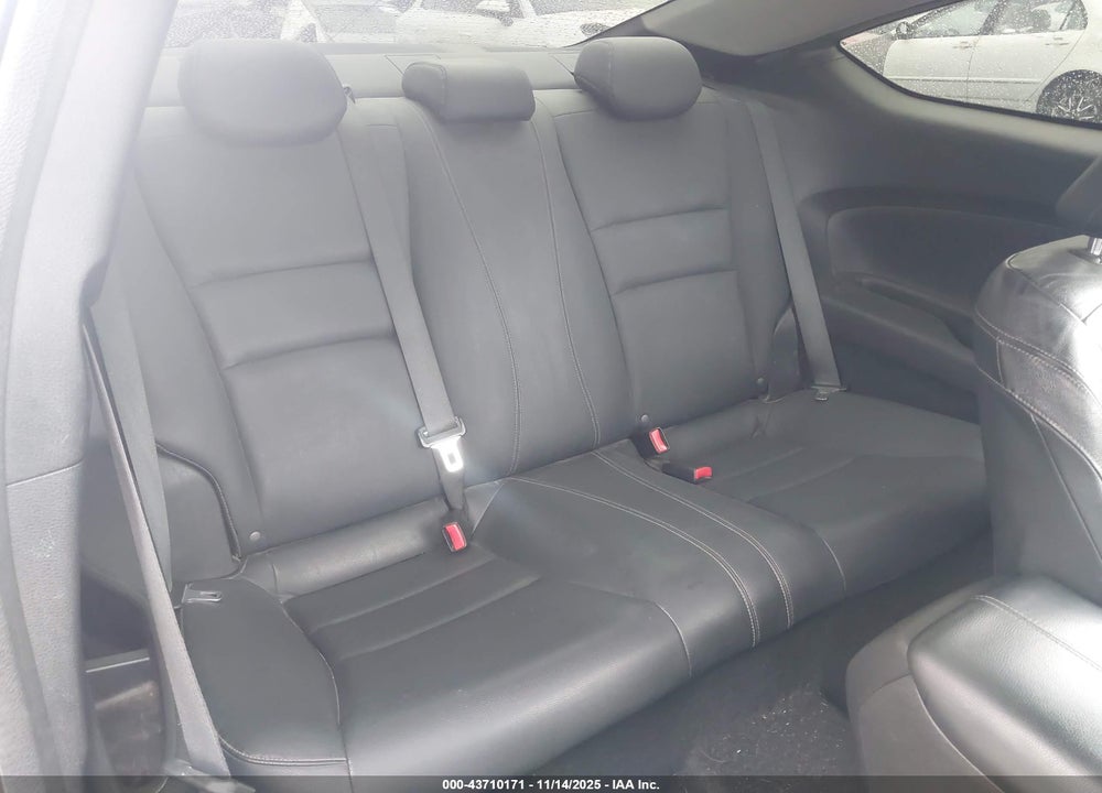 2013 HONDA ACCORD EX-L V-6 VIN: 1HGCT2B85DA007398