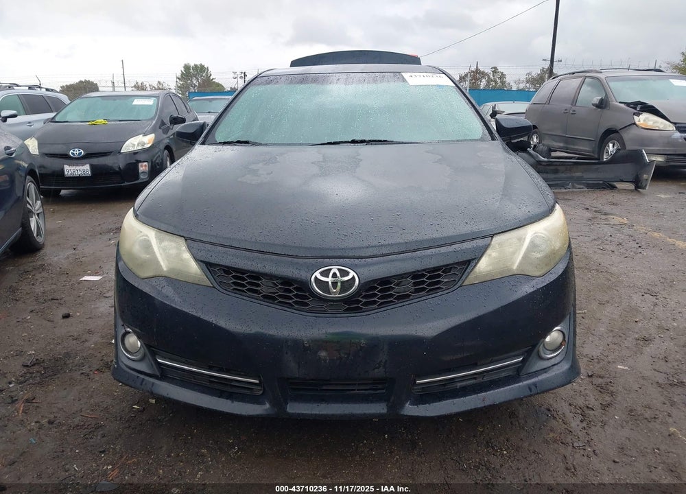 2014 TOYOTA CAMRY SE VIN: 4T1BF1FK4EU764533